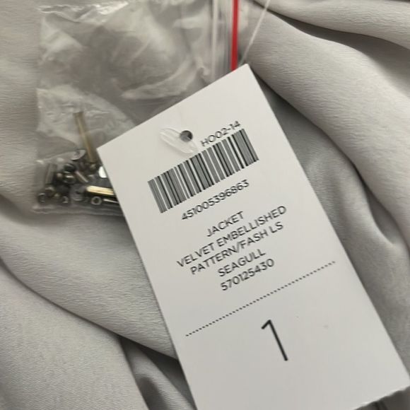 CHICOS VELVET EMBELLISHED SEAGULL JACKET (3=16/18) - Picture 5 of 8